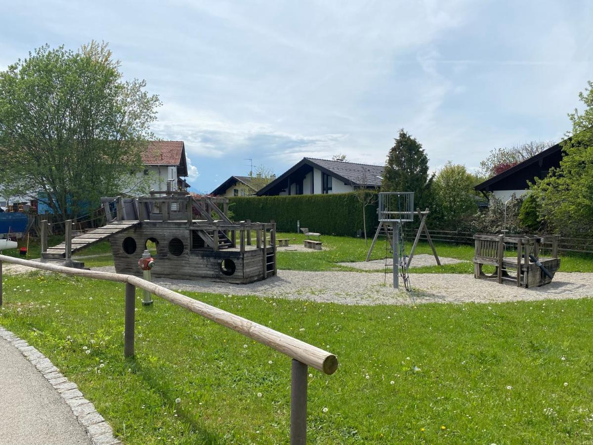 Apartment Neubau Gruener Wolpertinger Designwhg 106qm Barrierefrei Breitbrunn am Chiemsee